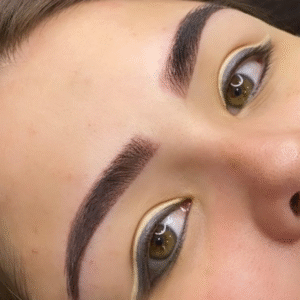 Micropigmentación de cejas