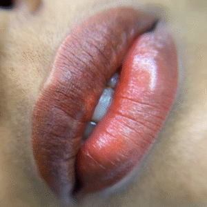 Micropigmentación de labios