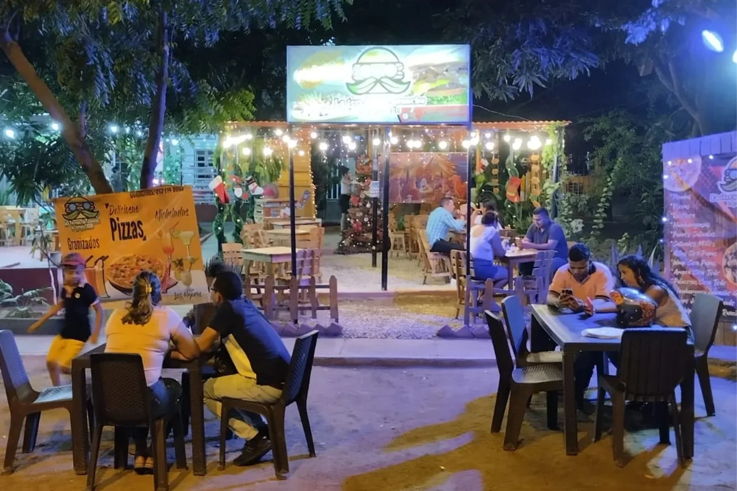 foto-portada-fachada-terraza-juancho